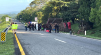 10 migrants killed, 25 injured in Mexico truck accident