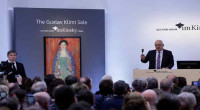 Portrait by Gustav Klimt sells for $32m at Vienna auction