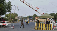 India, Pakistan troops exchange fire in Kashmir