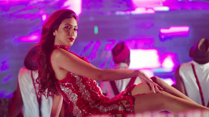 ‘হেইলা দুইলা নাচ’ গানের ভিডিও