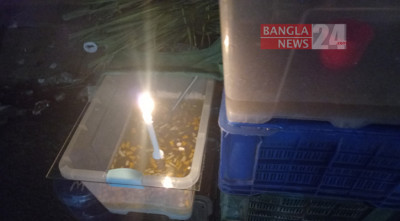 ৫ টাকার মোমবাতি বিক্রি হচ্ছে ২০ টাকায়