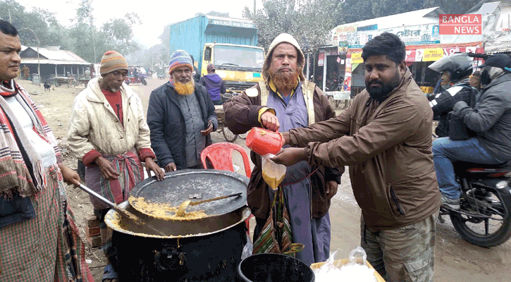 জামালপুরে শীতে কদর বাড়ছে মিল্লির