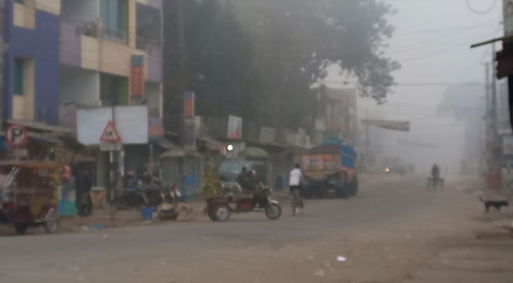 কনকনে শীতে বিপর্যস্ত পঞ্চগড়ের জনজীবন