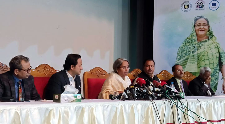 পাঠ্যবইয়ে ভুল: কমিটি গঠনের কথা জানালেন শিক্ষামন্ত্রী