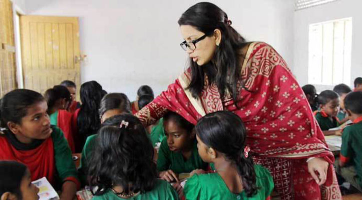 প্রাথমিক শিক্ষক নিয়োগের নতুন বিজ্ঞপ্তি প্রকাশ