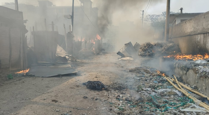 টঙ্গীতে তুলার গুদামে আগুন দুই ঘণ্টা পর নিয়ন্ত্রণে