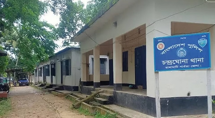 সিলিং ফ্যানে ঝুলছিল যুবকের মরদেহ, পরিবারের দাবি আত্মহত্যা