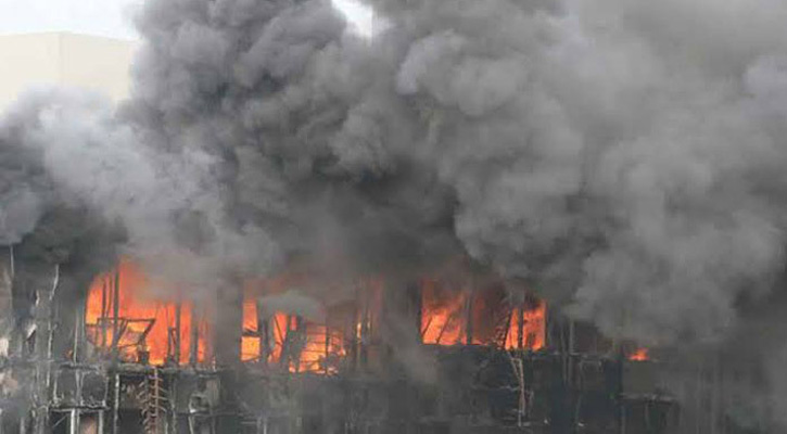 কেরানীগঞ্জে রাসায়নিক গুদামে বিস্ফোরণ, নিহত বেড়ে ৫