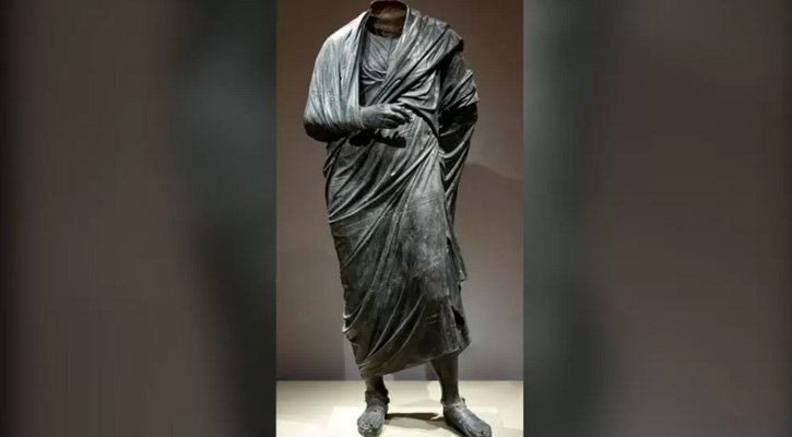 ‘মার্কাস অরেলিয়াসে’র মস্তকবিহীন ভাস্কর্য জব্দ