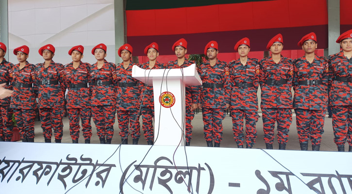 প্রথম নারী ফায়ার ফাইটার হওয়ার স্বপ্নপূরণ প্রিয়াঙ্কার