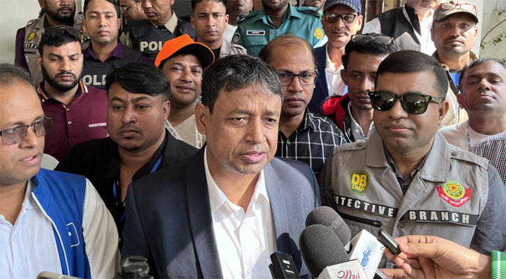 কোথাও কোনো ঝামেলা হচ্ছে না: ডিবি প্রধান 