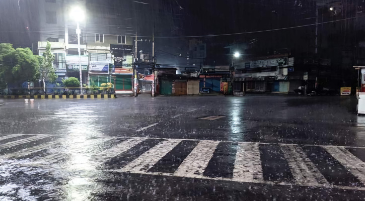 ৫১ মিলিমিটার বৃষ্টিতে স্বস্তি ফিরল রাজশাহীতে