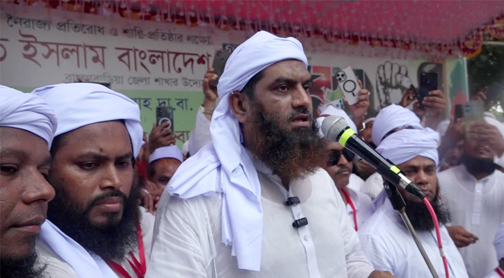 স্বাধীনতায় হস্তক্ষেপ করলে দেশে ভারতীয় দূতাবাস থাকতে পারবে না: মামুনুল হক