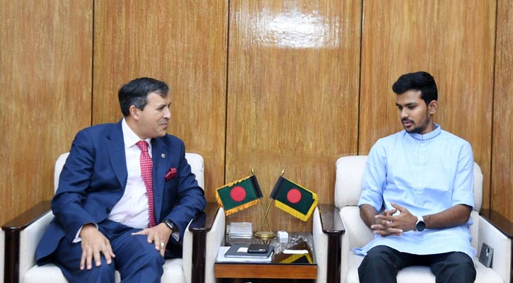 উদার গণতান্ত্রিক রাষ্ট্রে পরিণত করার জন্য সংস্কার অপরিহার্য: আসিফ মাহমুদ