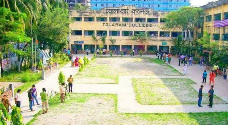 ১৭ বছর ক্যাম্পাস ও সংসদ অবৈধভাবে দখলে রেখেছিল ছাত্রলীগ