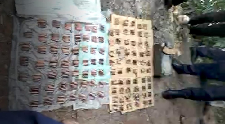 চাটখিলে থানা থেকে লুট হওয়া ৫৭৬ বুলেট উদ্ধার