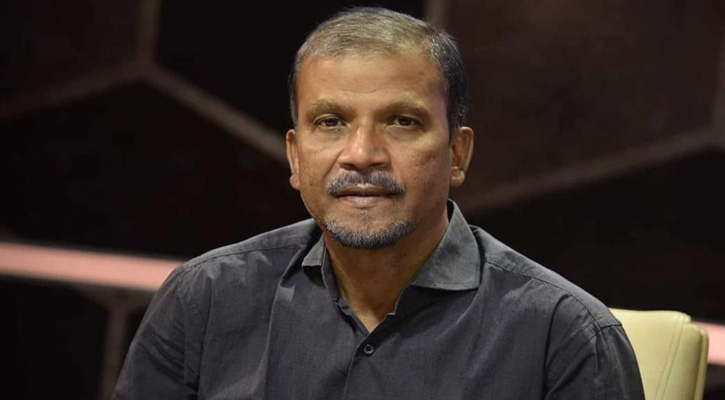 ‘নিজের ভাইদের যখন দেখি একে অন্যের রক্তের নেশায় মাতে, হতাশ লাগে’