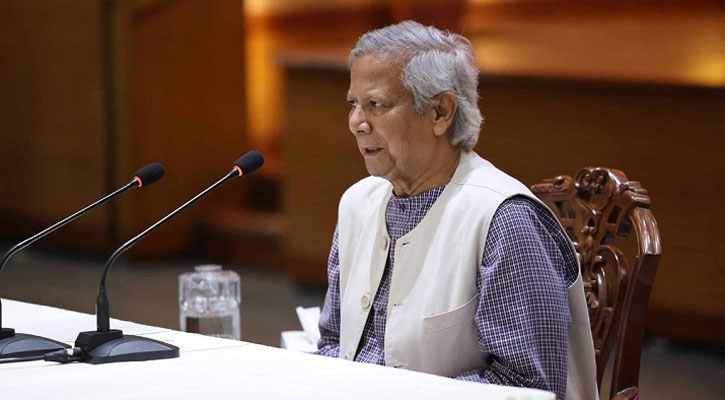 নৈরাজ্য সৃষ্টিতে বিপুল অর্থ বিনিয়োগ করছে পতিত স্বৈরাচার: প্রধান উপদেষ্টা
