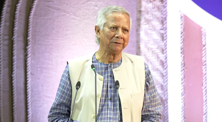 নারীদের ওপর হামলার খবরে প্রধান উপদেষ্টার গভীর উদ্বেগ