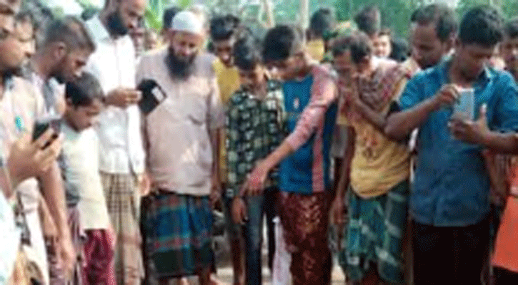 বাসচাপায় বাইক আরোহী তিন ভাই নিহত 