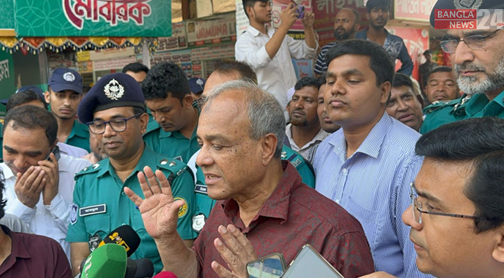 জনগণ এবার স্বস্তিতে-নির্বিঘ্নে ঈদযাত্রা করতে পারছে: স্বরাষ্ট্র উপদেষ্টা