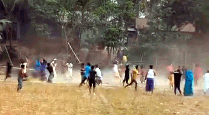 নাসিরনগরে ফুটবল খেলায় বাধা দেওয়ায় দুই গোষ্ঠীর সংঘর্ষে আহত ১৫