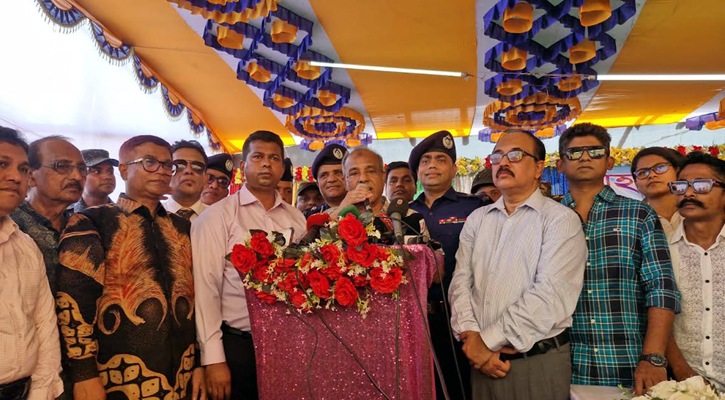 বাংলাদেশের মতো সাম্প্রদায়িক সম্প্রীতি কোথাও নেই: স্বরাষ্ট্র উপদেষ্টা