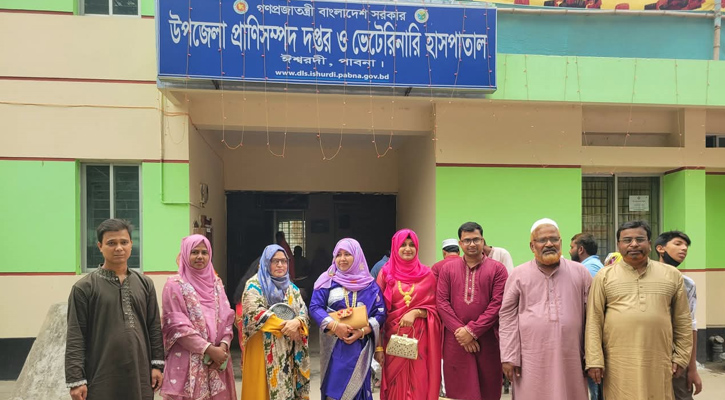 অফিসে মেয়ের বিয়ের আয়োজন করে বিপাকে কর্মচারী