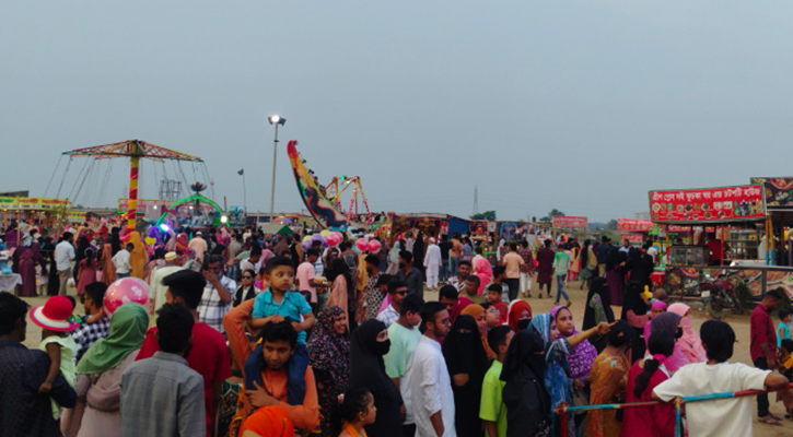 কোনাপাড়ার  ‘মিনি কক্সবাজারে’ দর্শনার্থীদের ভিড়