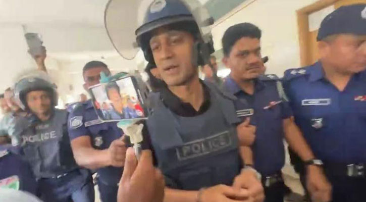 ব্যারিস্টার সুমনকে হবিগঞ্জ আদালতে হাজির