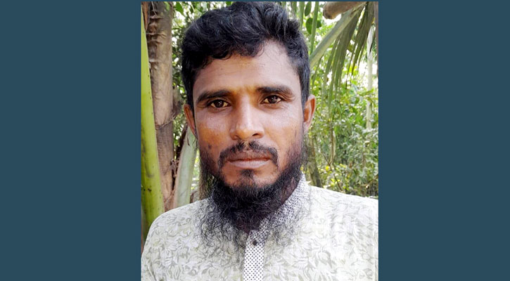 উল্লাপাড়ায় বাসচাপায় প্রাণ গেল ইউপি সদস্যের