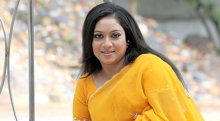 দেশে আসার আট ঘণ্টা পরেই শাবনূরের অস্ট্রেলিয়া ফেরা