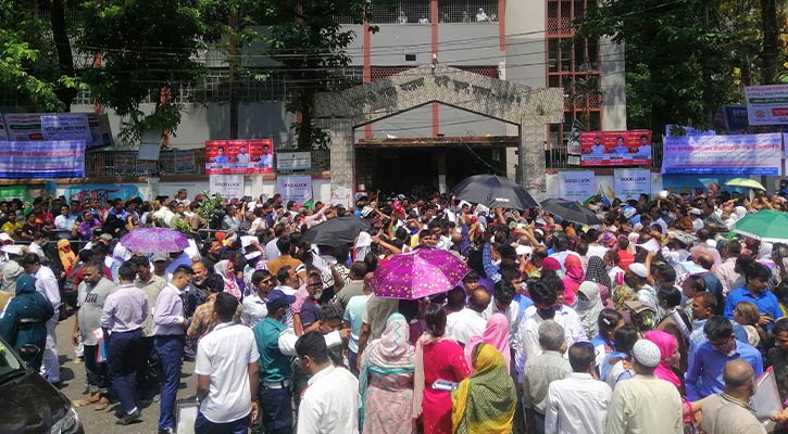 ‘এমসিকিউ সহজ হলেও কঠিন হয়েছে লিখিত পরীক্ষার প্রশ্ন’