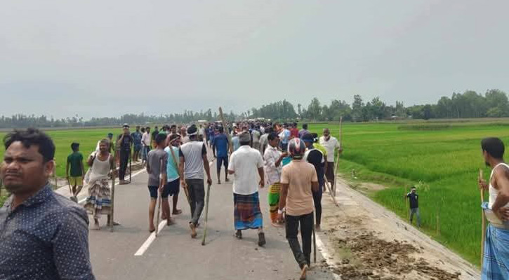 মাইকিং করে দুই গ্রামের সংঘর্ষ, আহত ২৫