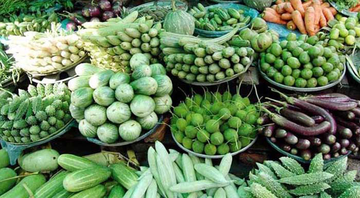 গ্রীষ্মের শুরুতে চড়া সবজির বাজার