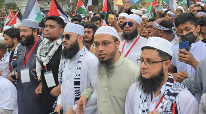 মার্চ ফর গাজা কর্মসূচির মঞ্চে আহমাদুল্লাহ-আজহারীরা