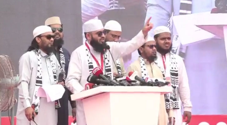ভৌগলিকভাবে দূরে হলেও আমাদের হৃদয়ে বাস করে এক একটা গাজা: আজহারী