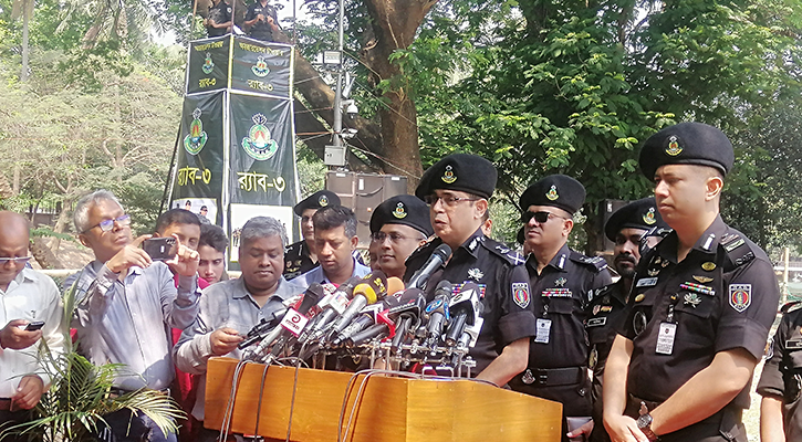 চারুকলার ঘটনায় নিরাপত্তার দায়িত্বে গাফিলতি পেলে ব্যবস্থা