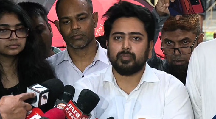 প্রশাসন বিএনপির পক্ষে, এ অবস্থায় নির্বাচন সম্ভব নয়: নাহিদ ইসলাম
