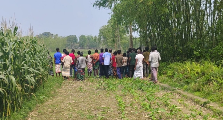 হাতীবান্ধা সীমান্তে গুলিবিদ্ধ বাংলাদেশি যুবককে নিয়ে গেল বিএসএফ