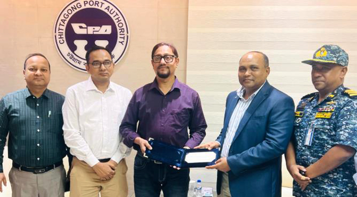 চসিককে ১০০ কোটি টাকা পৌরকর দিল বন্দর