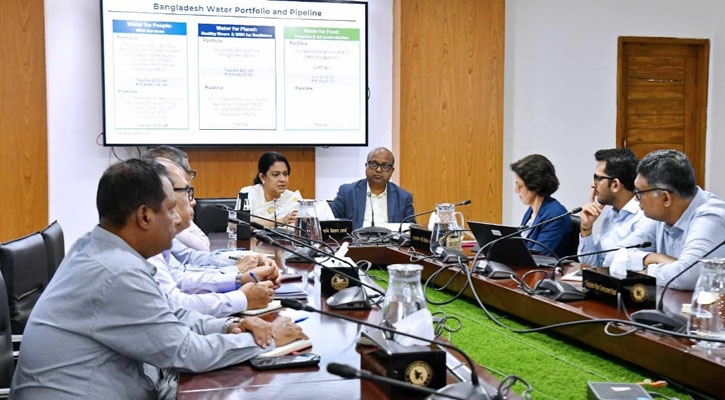 ঢাকা শহরের চতুর্দিকে ব্লু নেটওয়ার্ক গড়ে তোলা হবে: উপদেষ্টা