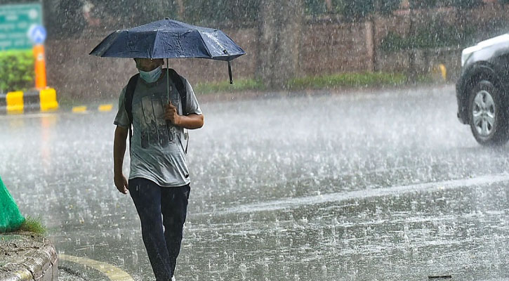 বৃষ্টিপাত বেড়ে কমতে পারে দিন ও রাতের তাপমাত্রা