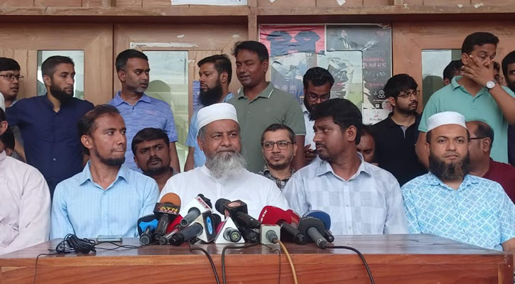 আলোচনায় বসার আহ্বান ছাত্রকল্যাণ পরিচালকের, অনশনে অনড় কুয়েট শিক্ষার্থীরা 