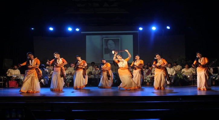 নাচ-গান-কথনে সনজীদা খাতুনকে স্মরণ