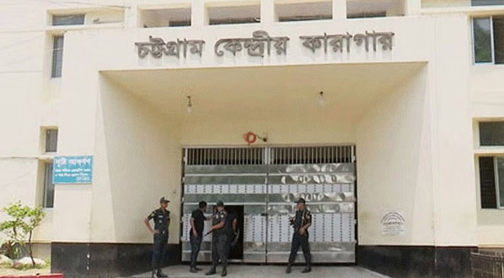 কারাগারে নেওয়ার সময় পালালো দুই আসামি 