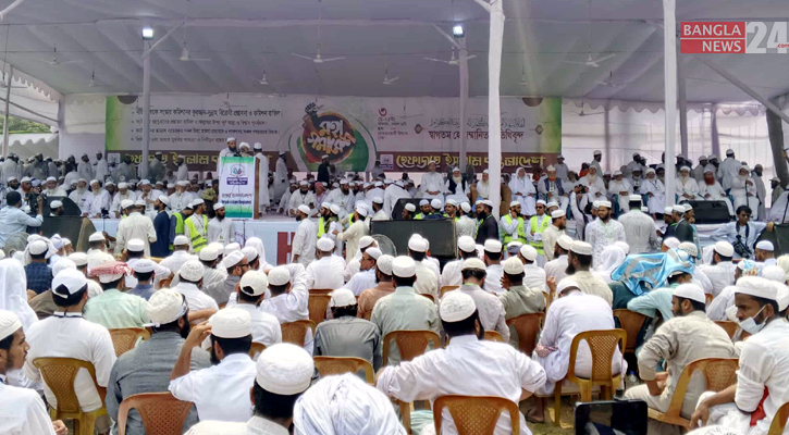 সোহরাওয়ার্দী উদ্যানে চলছে হেফাজতে ইসলামের মহাসমাবেশ