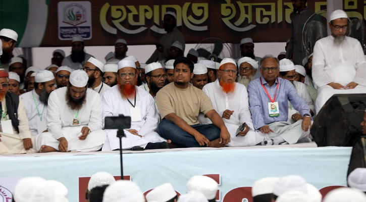 দাবি আদায় না হলে কঠোর কর্মসূচির হুঁশিয়ারি হেফাজতের