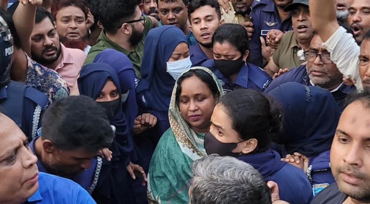 কাশিমপুর মহিলা কারাগারে আইভী