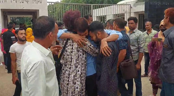 বিডিআর বিদ্রোহ: কাশিমপুর কারাগার থেকে মুক্তি পেলেন ২৭ জন